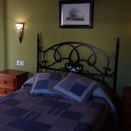 Apartamentos Rurales Casas De Los Maestros Talarrubias Esterno foto