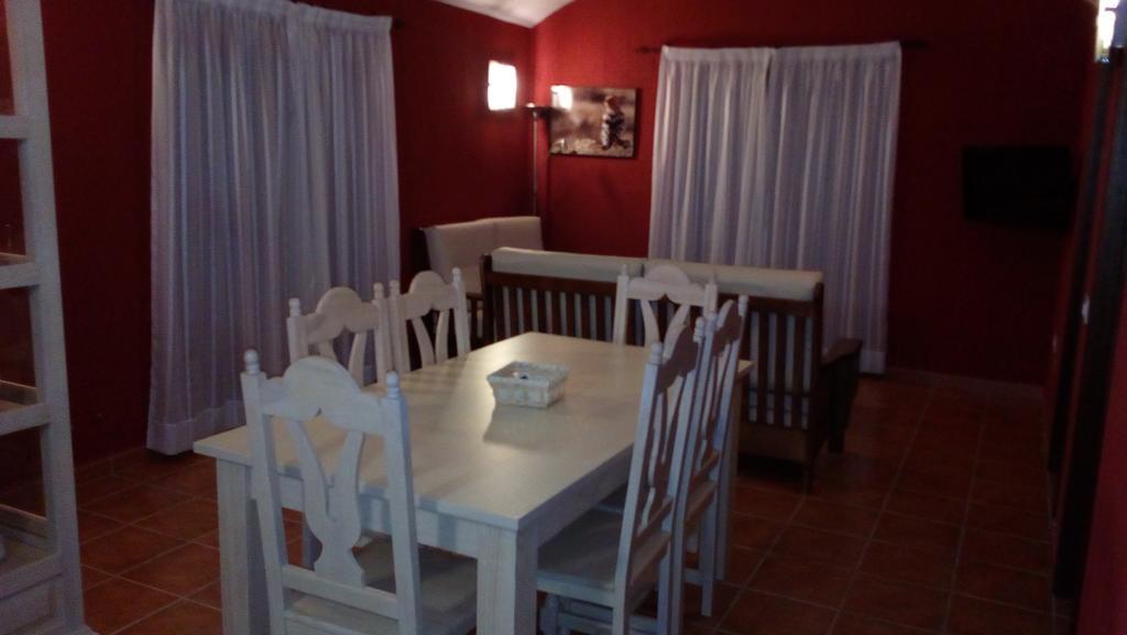 Apartamentos Rurales Casas De Los Maestros Talarrubias Esterno foto