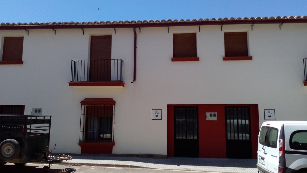 Apartamentos Rurales Casas De Los Maestros Talarrubias Esterno foto