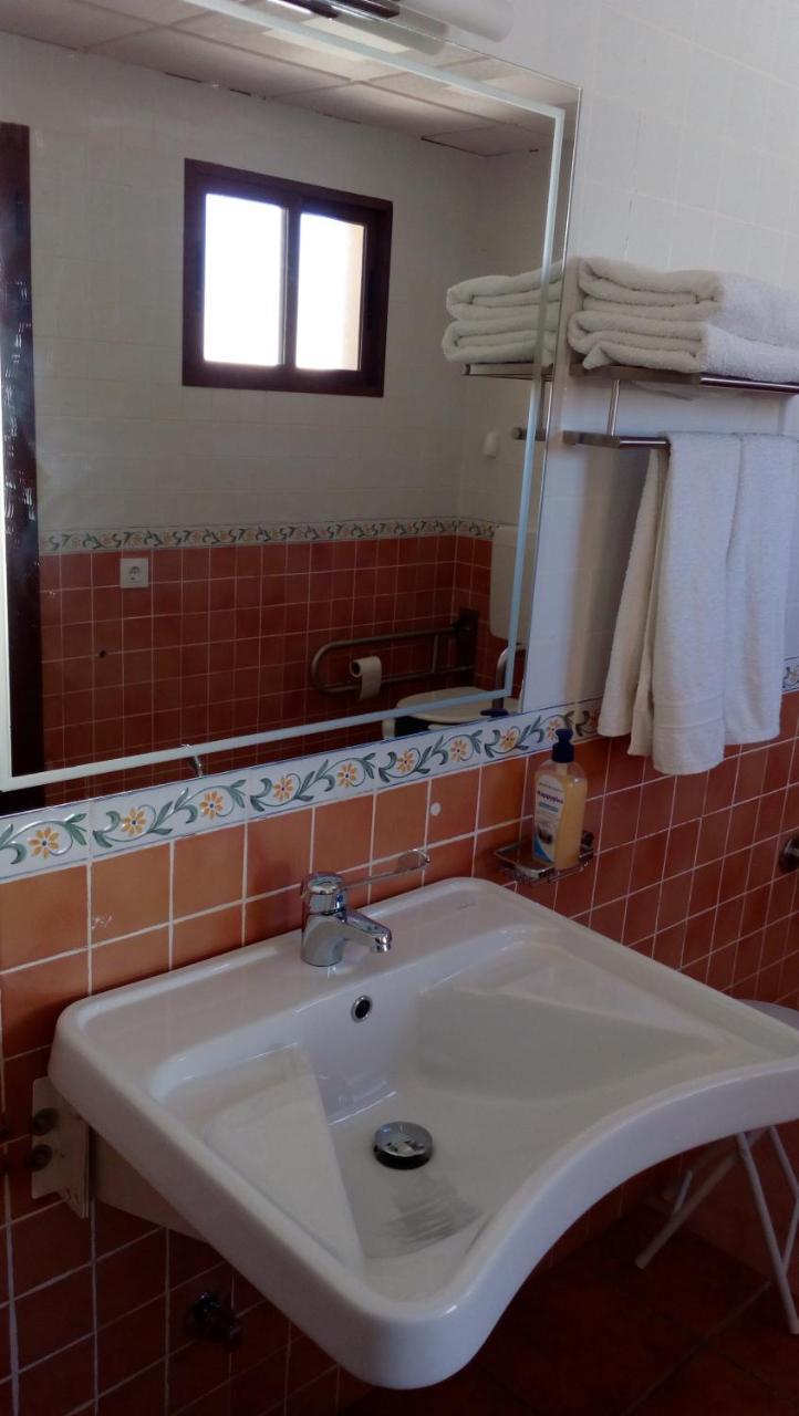 Apartamentos Rurales Casas De Los Maestros Talarrubias Esterno foto